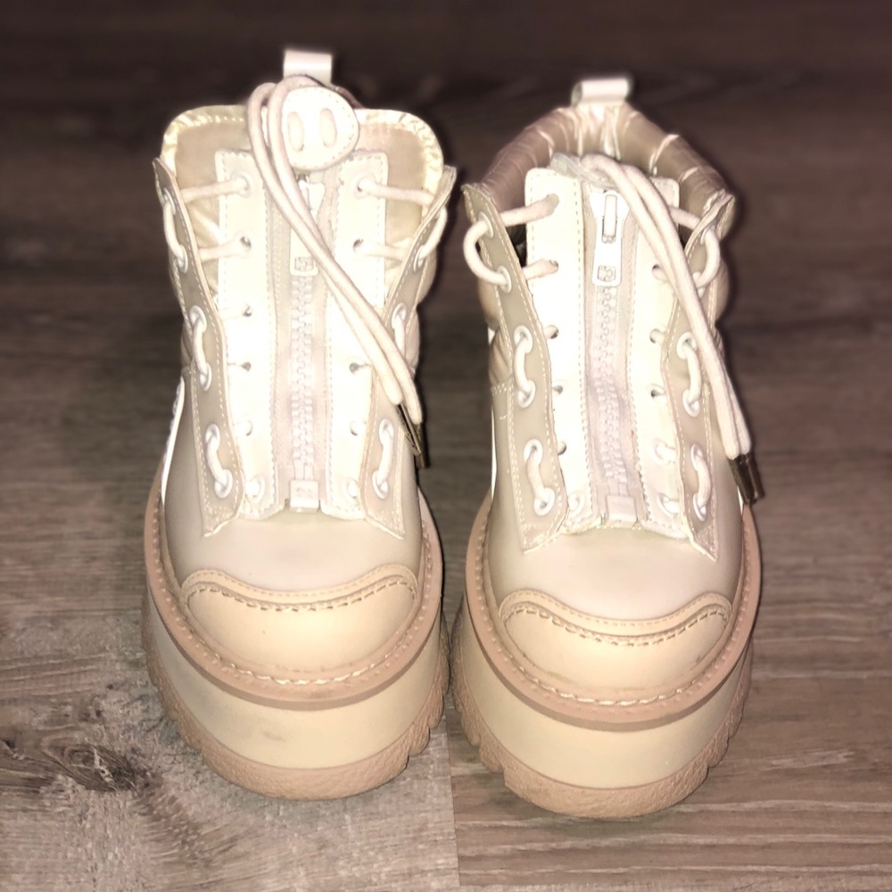 Fenty x Rihanna platform puma sneaker